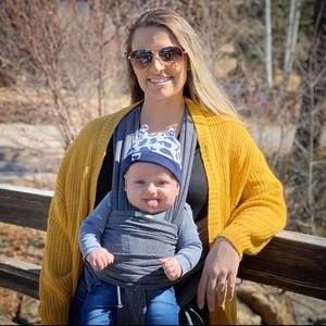 Meet your Posher, Danielle